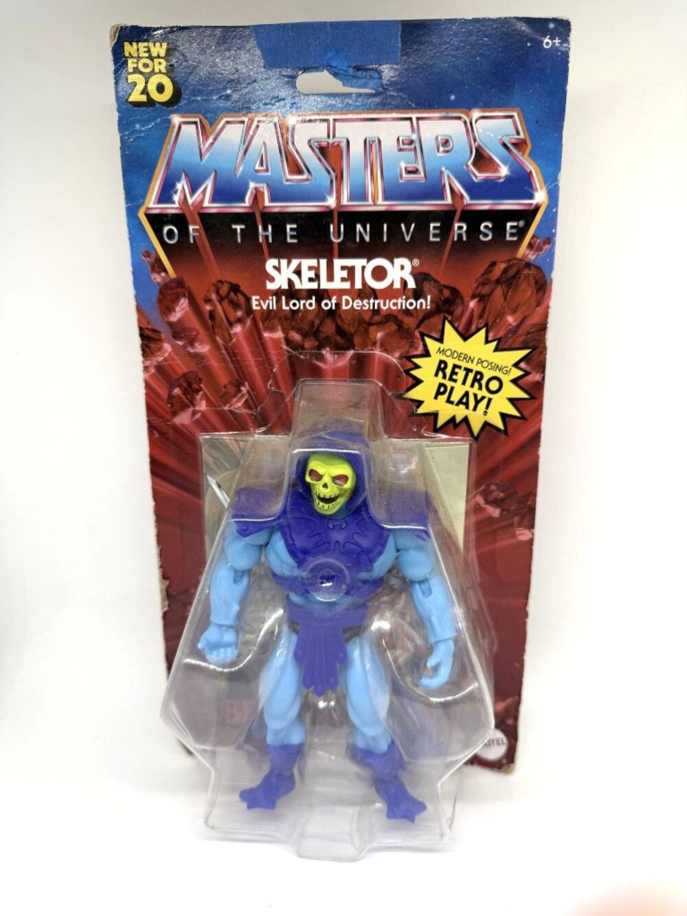 Masters Of The Universe Skeletor Action Figure Retro Play Mattel 2020